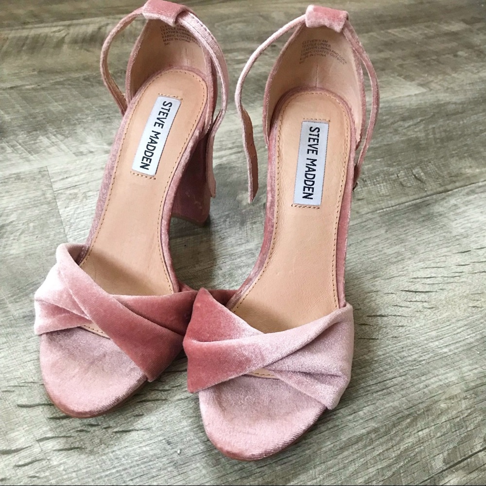 Steve Madden pink velvet heels